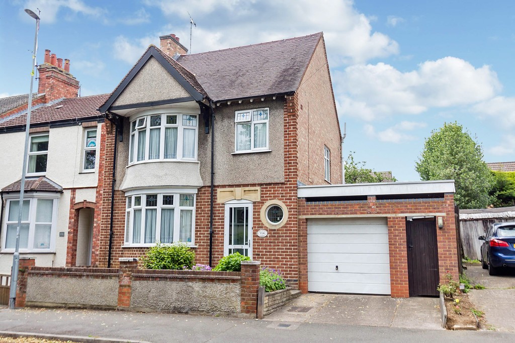 Find a Home Richard James Estate Agents