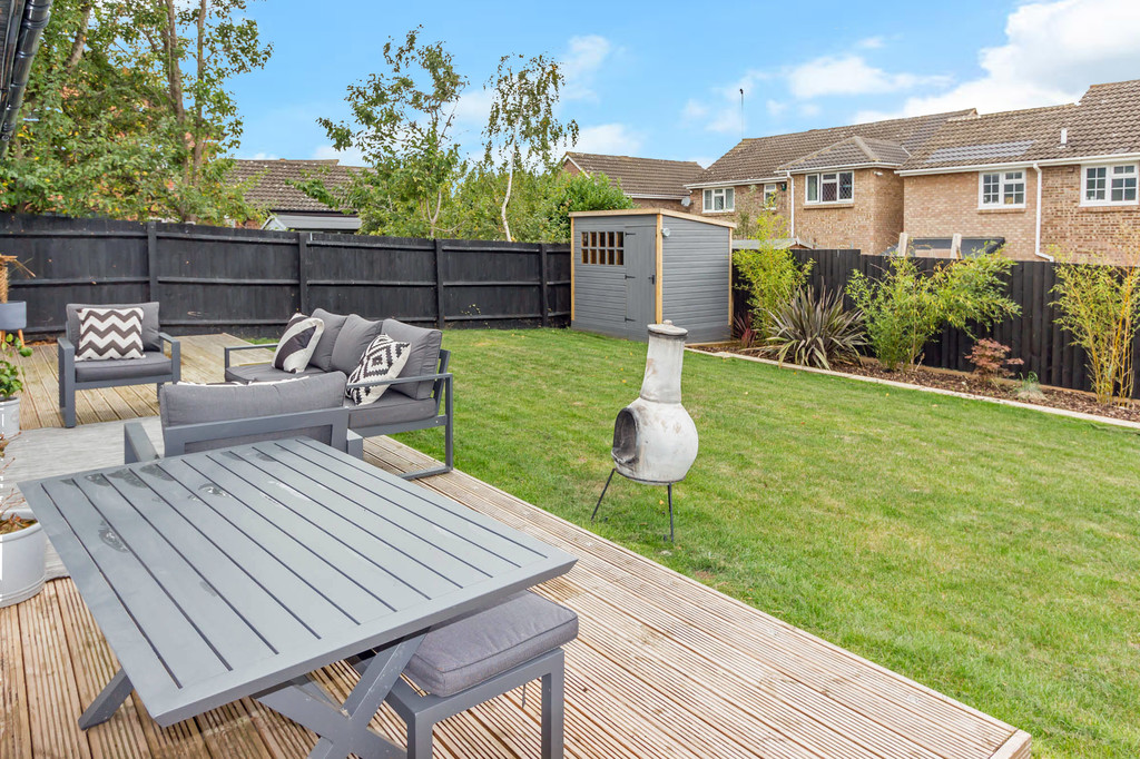 3 bedroom property for sale in Braid Court, Wellingborough, NN8 6PF