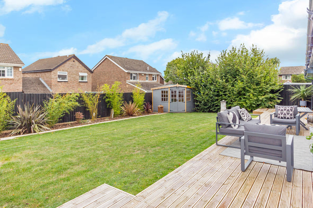 3 bedroom property for sale in Braid Court, Wellingborough, NN8 6PF