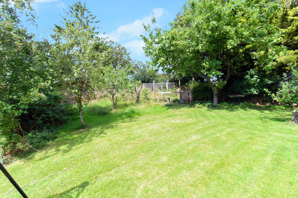 4 bedroom property for sale in Sharplands, Grendon, NN7 1JL